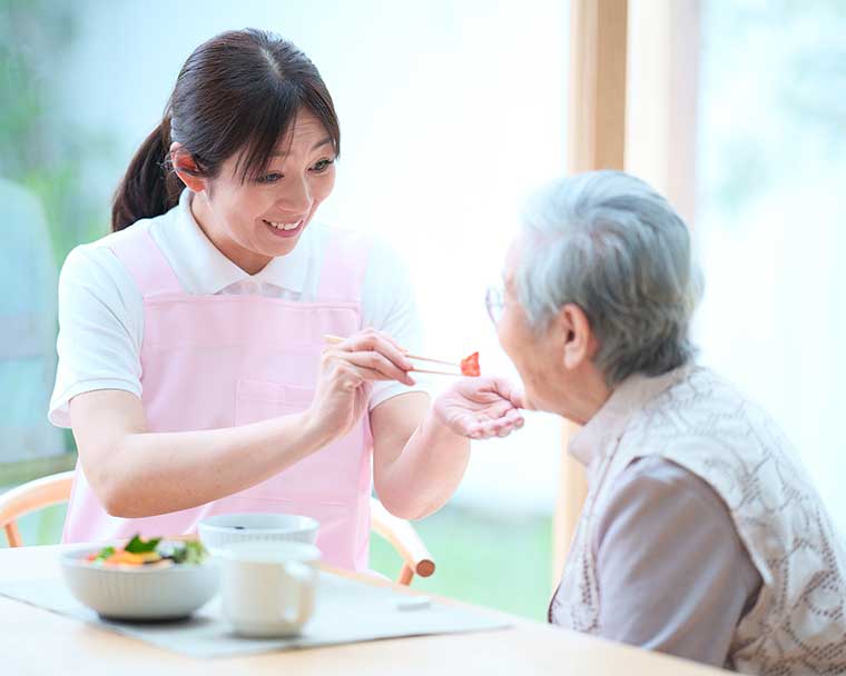 人々の幸せな人生に奉仕するイメージ